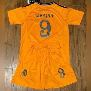 Mbappe Real Madrid Orange Youth Small Kid Soccer Jersey Size 24 NWT Ships Today